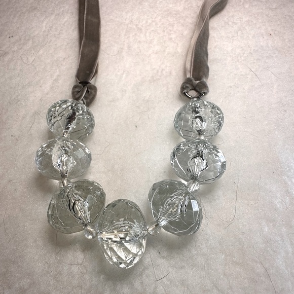 Velvet Ribbon Acrylic Bauble Necklace - Picture 5 of 7